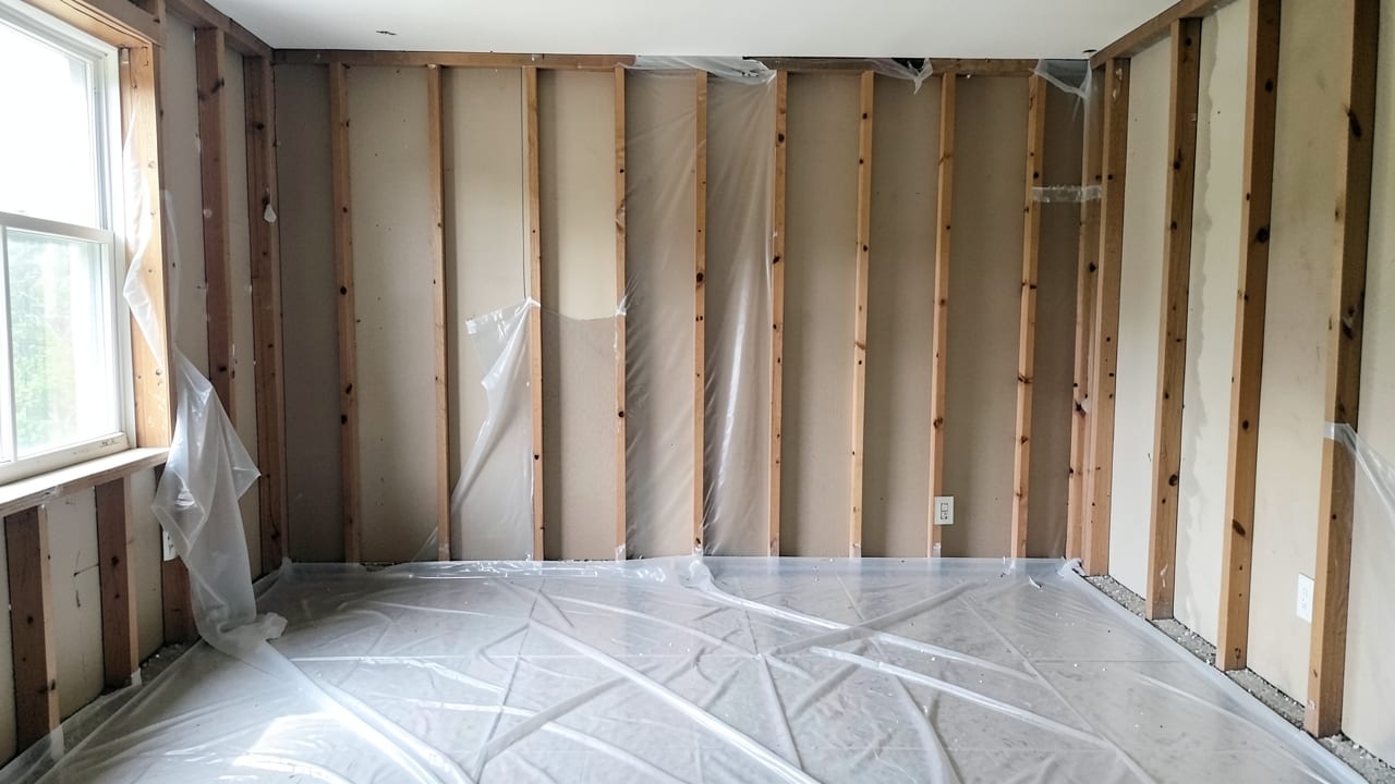 Mold Removal & Remediation in Claymont, DE in Claymont