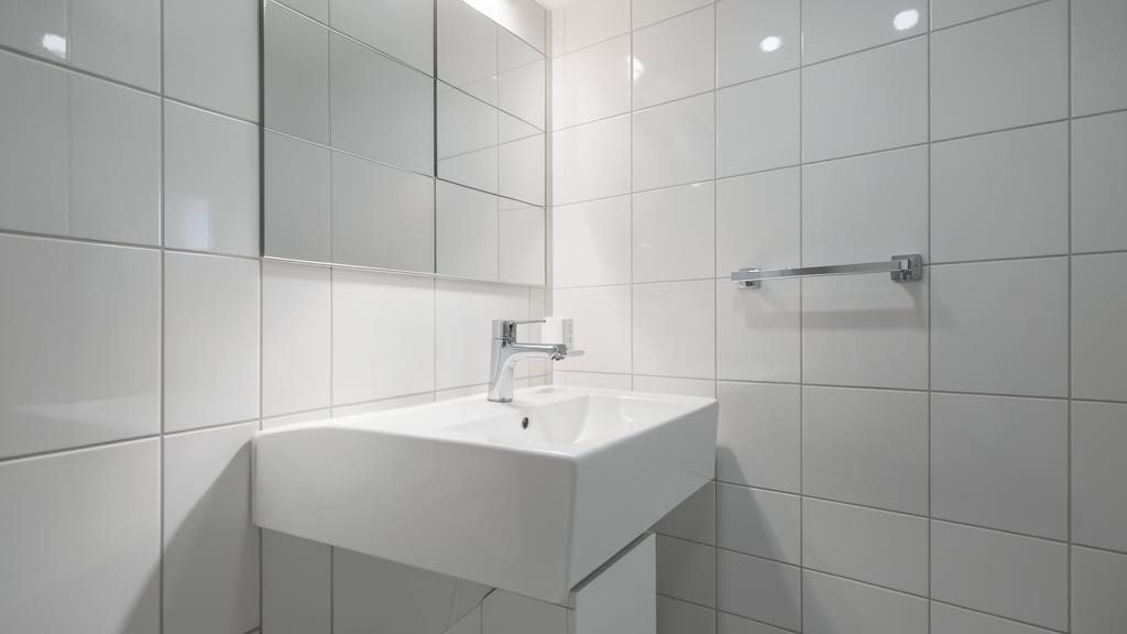 How to Tell Mold From Mildew During a Concord Home